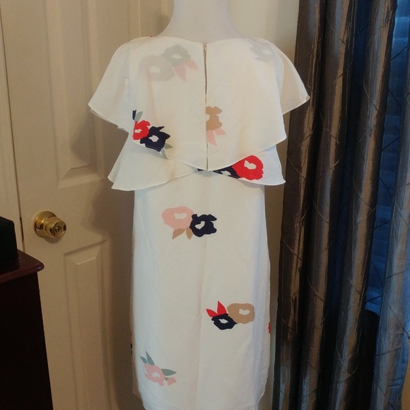 Floral dress - Picture 3 of 3